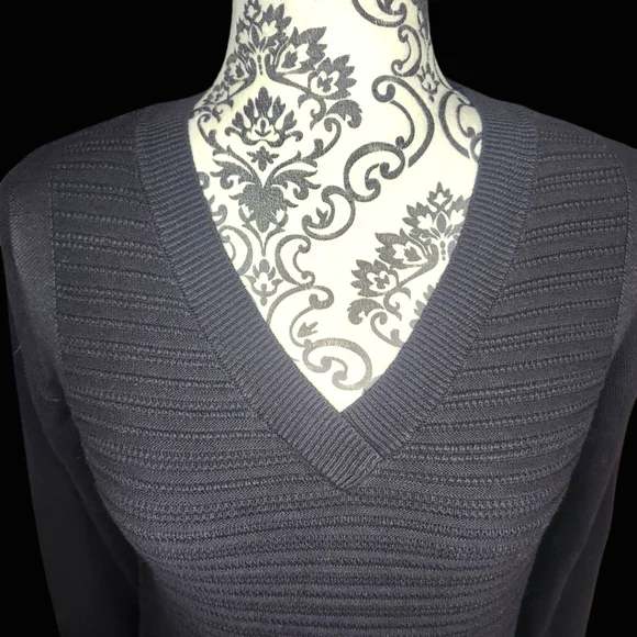 HILARY RADLEY Two-Fer Layered Sweater - Small - Picture 5 of 7